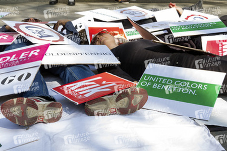 Demo zum Jahrestag des Einsturzes der Textilfabrik Rana Plaza, Berlin