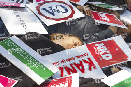 Demo zum Jahrestag des Einsturzes der Textilfabrik Rana Plaza, Berlin