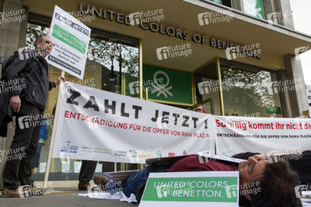 Demo zum Jahrestag des Einsturzes der Textilfabrik Rana Plaza, Berlin