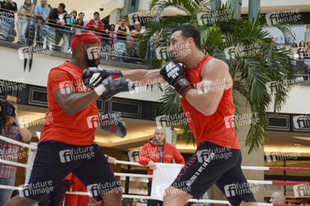 Wladimir Klitschko trainiert im Einkaufszentrum, Oberhausen
