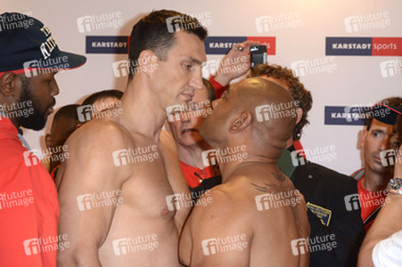 Wiegen zum Kampf Klitschko vs. Leapi, Mülheim an der Ruhr