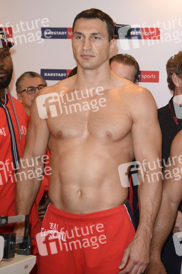 Wiegen zum Kampf Klitschko vs. Leapi, Mülheim an der Ruhr