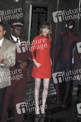Der 'The Amazing Spider-Man 2' Cast schaltet das Licht im  Empire State Building an, New York