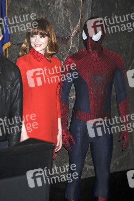 Der 'The Amazing Spider-Man 2' Cast schaltet das Licht im  Empire State Building an, New York
