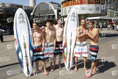 Open Air-Fashionshow des Menswear-Labels Camp David, Berlin