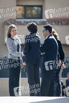Prinzessin Letizia besucht die Maria Moliner Schule, Madrid