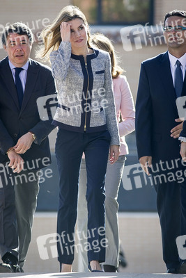 Prinzessin Letizia besucht die Maria Moliner Schule, Madrid