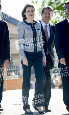 Prinzessin Letizia besucht die Maria Moliner Schule, Madrid