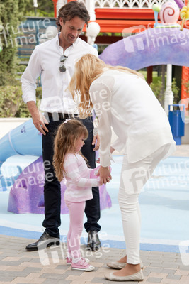 Carlos Moya und Carolina Cerezuela eröffnen das Nickelodeon Land, Madrid