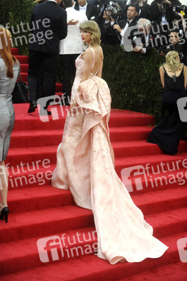 'Charles James: Beyond Fashion' Costume Institute Gala, New York
