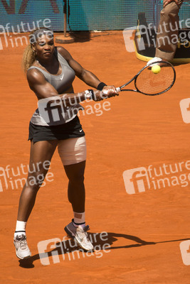 Tennis Mutua Madrid Open Match Carla Suarez Navarro vs. Serena Williams, Madrid