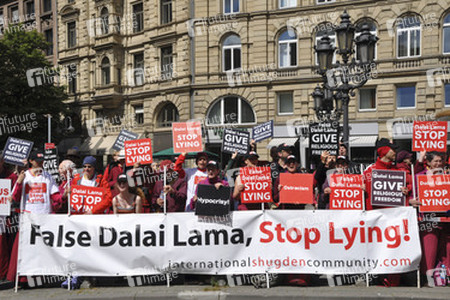 Dalai Lama Gegendemonstration, Frankfurt
