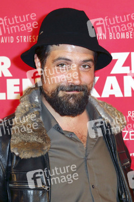 'Zeit der Kannibalen' Premiere, Essen