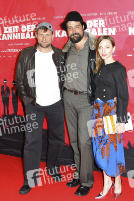 'Zeit der Kannibalen' Premiere, Essen