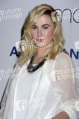 Ryan Lochte und Ireland Baldwin im Macy's Herald Square, New York