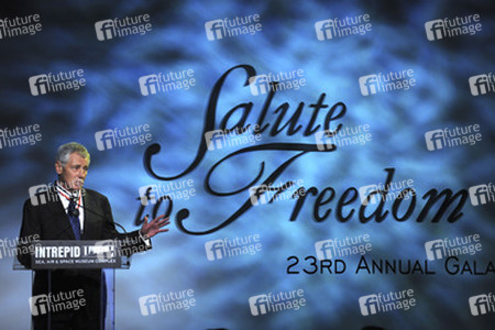 Chuck Hagel erhält den Intrepid Freedom Award, New York