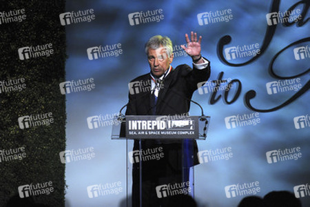 Chuck Hagel erhält den Intrepid Freedom Award, New York