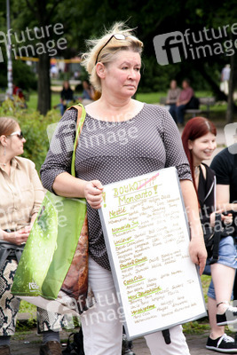 Demonstration gegen Monsanto, TTPI und für Tempelhof