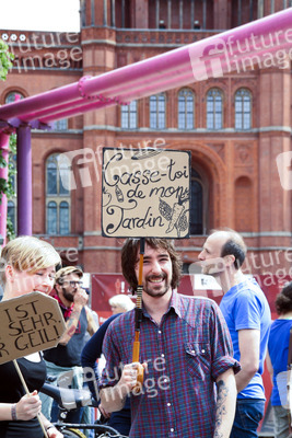 Demonstration gegen Monsanto, TTPI und für Tempelhof