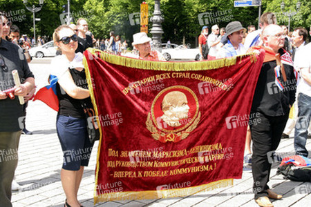 Organisation 'Staatenlos' veranstaltet Friedensdemo, Berlin