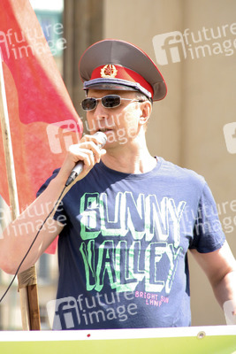Organisation 'Staatenlos' veranstaltet Friedensdemo, Berlin