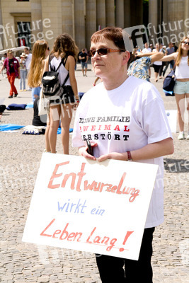 Demo zur Zwangsadoption in der DDR, Berlin