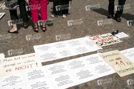 Demo zur Zwangsadoption in der DDR, Berlin