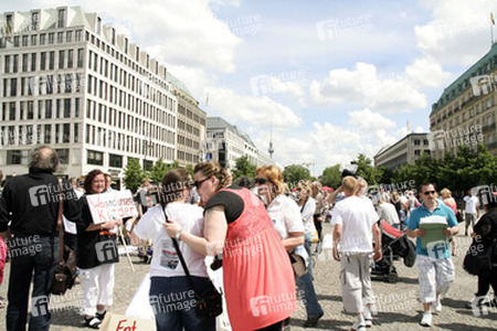 Demo zur Zwangsadoption in der DDR, Berlin