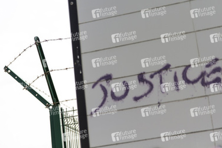 Flüchtlinge im Flüchtlingslager in Calais