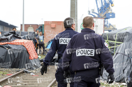 Flüchtlinge im Flüchtlingslager in Calais