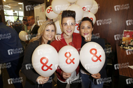 DKMS-Registrierungs- und Informationsstand zum World Blood Cancer Day, Berlin