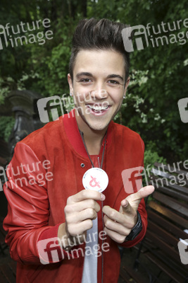 DKMS-Registrierungs- und Informationsstand zum World Blood Cancer Day, Berlin