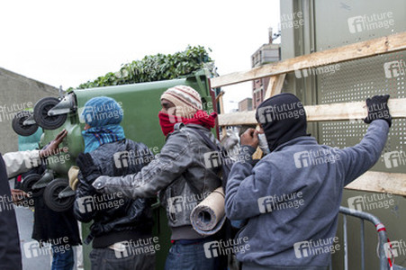 Französische Polizei räumt Flüchtlingslager bei Calais