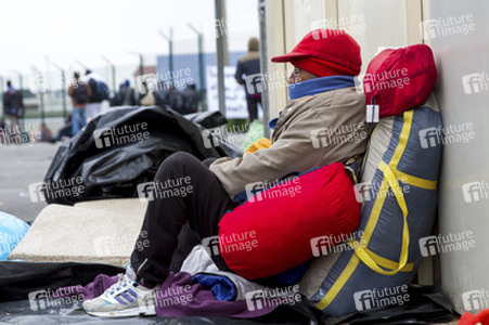 Französische Polizei räumt Flüchtlingslager bei Calais