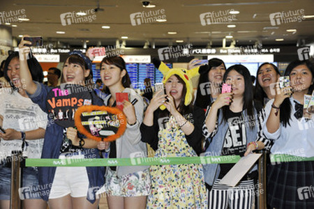 The Vamps Arrive In Tokyo