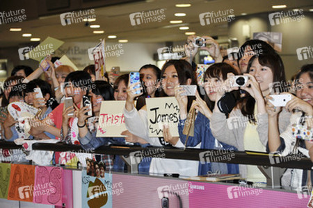 The Vamps Arrive In Tokyo