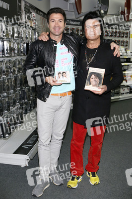 Costa Cordalis und Lucas Cordalis live bei Medimax, Hamburg