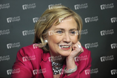 Hillary Clinton signienert ihr Buch 'Hard Choices', New York