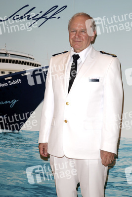 Presskonfernez zu Taufe der 'Mein Schiff 3', Hamburg