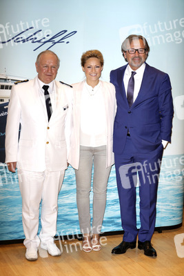 Presskonfernez zu Taufe der 'Mein Schiff 3', Hamburg