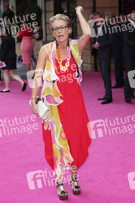 'Walking on Sunshine' Premiere, London