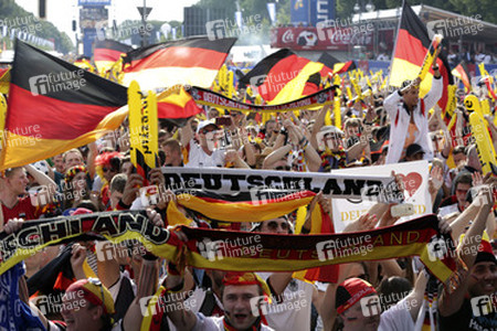 WM-Fanmeile vor dem Spiel Deutschland gegen Portugal, Berlin