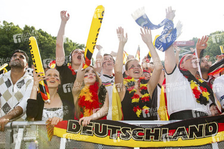 WM-Fanmeile beim Spiel Deutschland gegen Portugal, Berlin