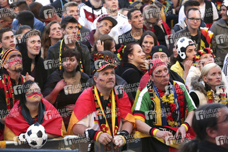 WM-Fanmeile beim Spiel Deutschland gegen Ghana, Berlin