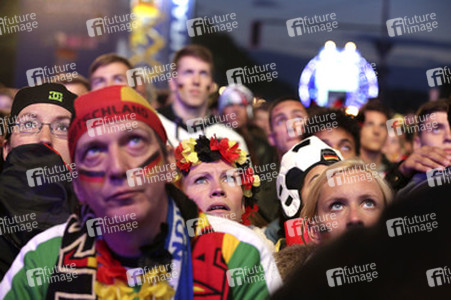 WM-Fanmeile beim Spiel Deutschland gegen Ghana, Berlin