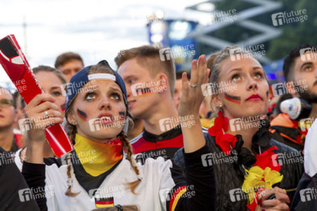 WM-Fanmeile beim Spiel Deutschland gegen Ghana, Berlin