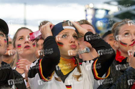 WM-Fanmeile beim Spiel Deutschland gegen Ghana, Berlin