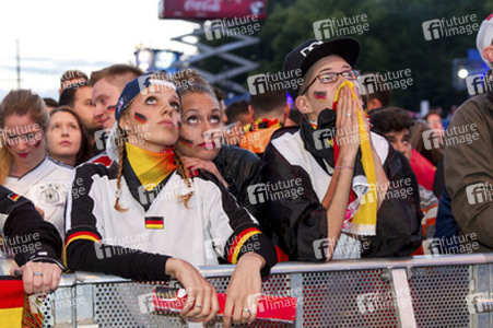 WM-Fanmeile beim Spiel Deutschland gegen Ghana, Berlin