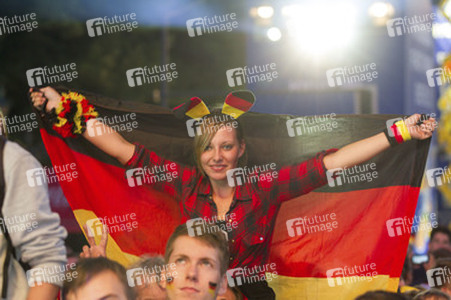 WM-Fanmeile beim Spiel Deutschland gegen Ghana, Berlin