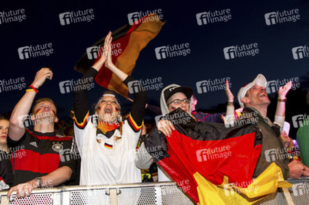 WM-Fanmeile beim Spiel Deutschland gegen Ghana, Berlin